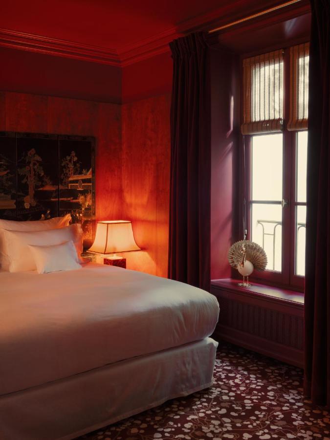 โรงแรมปาร์ติคูลิเยร์ มงต์มาตร์ ปารีส ภายนอก รูปภาพ